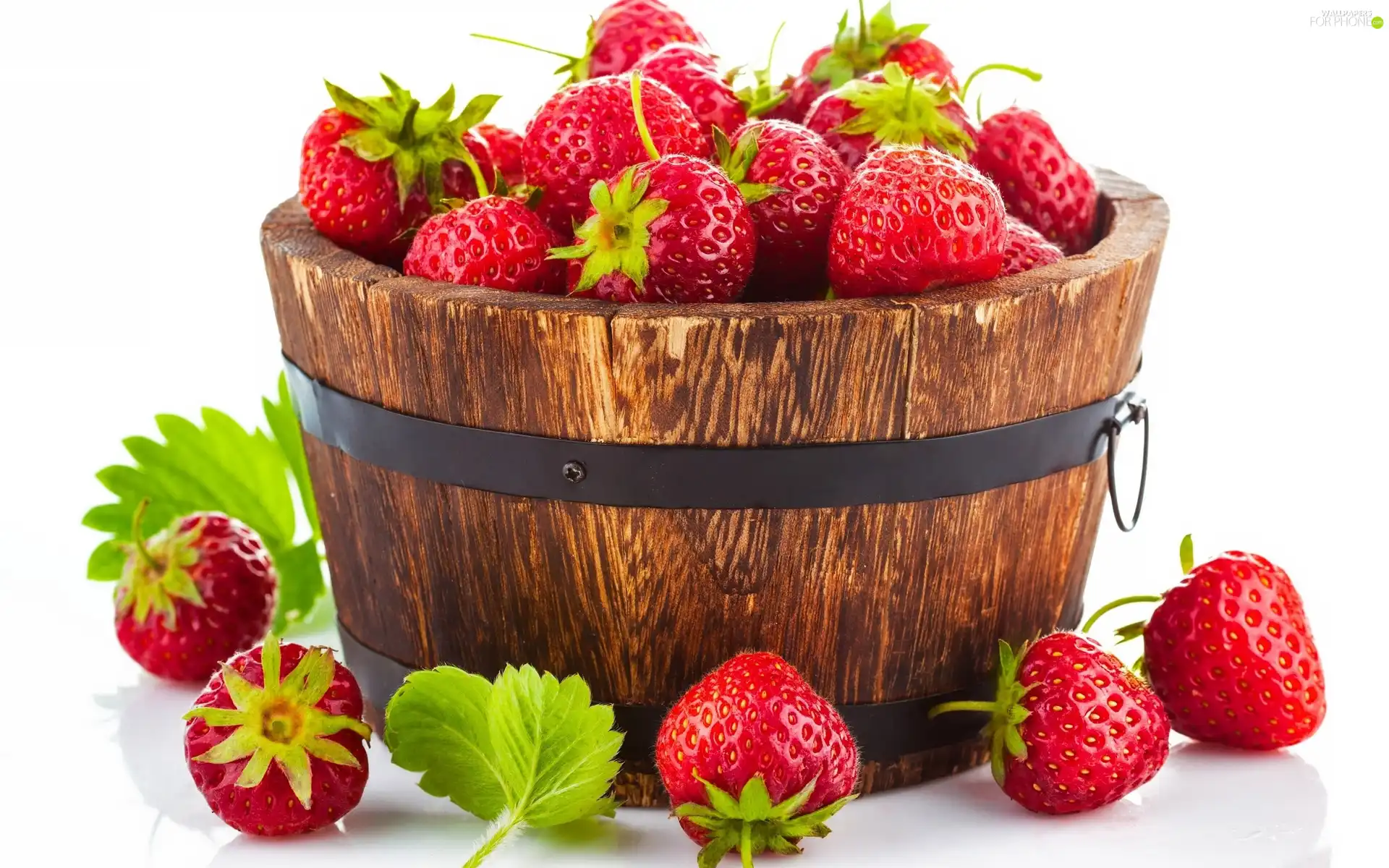 strawberries, Bucket