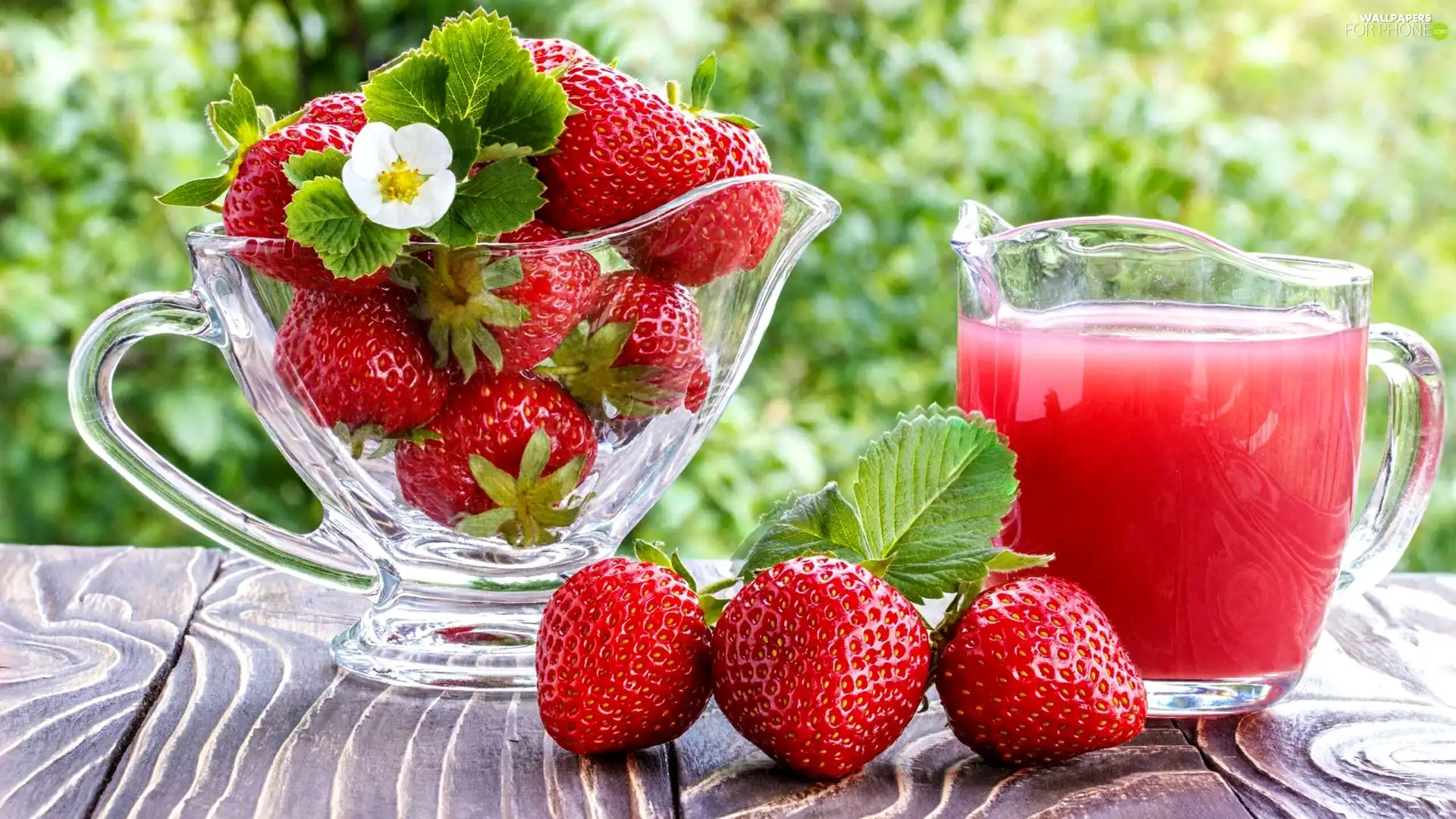 strawberries, juice, blurry background, jug