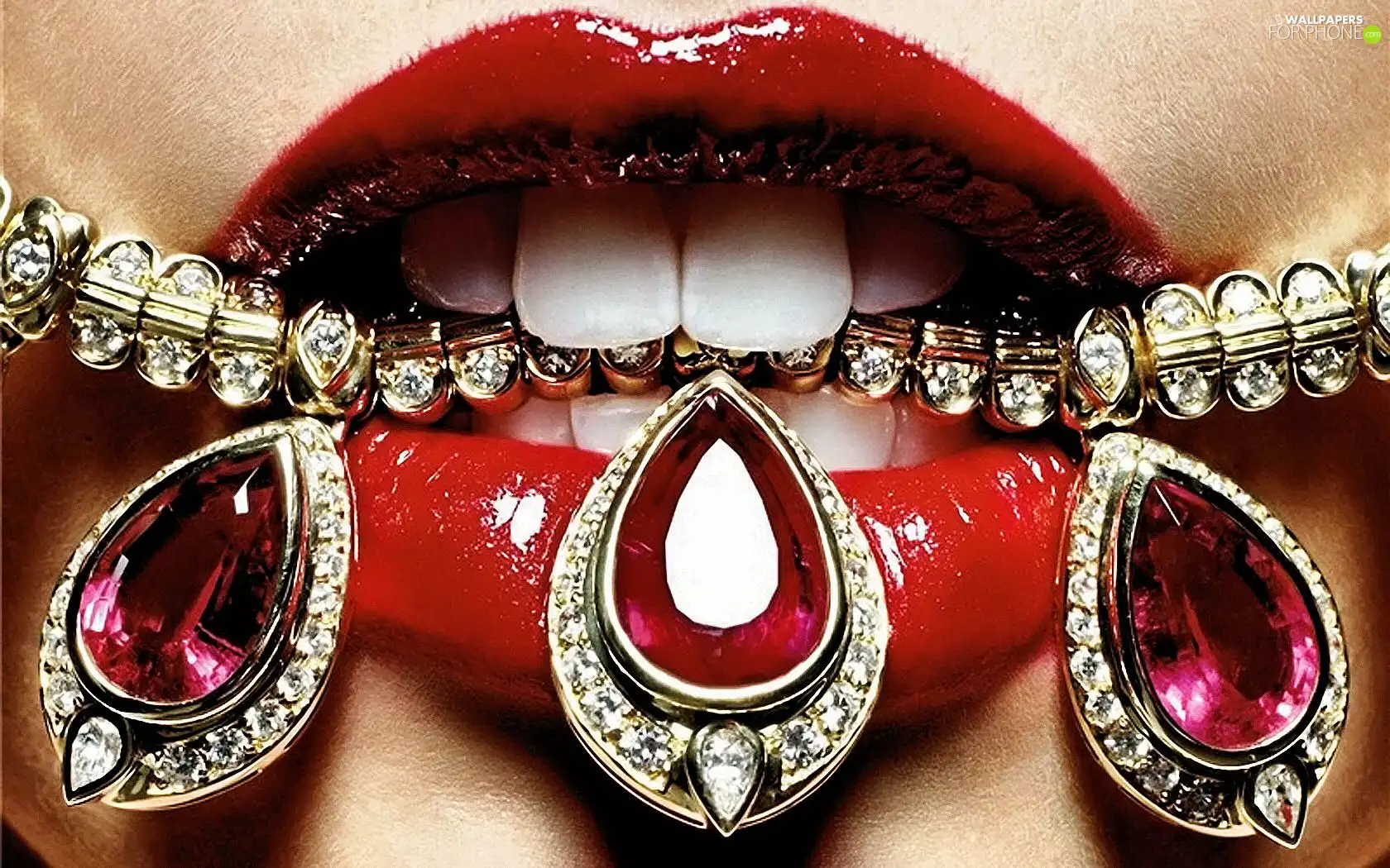 lips, Necklace