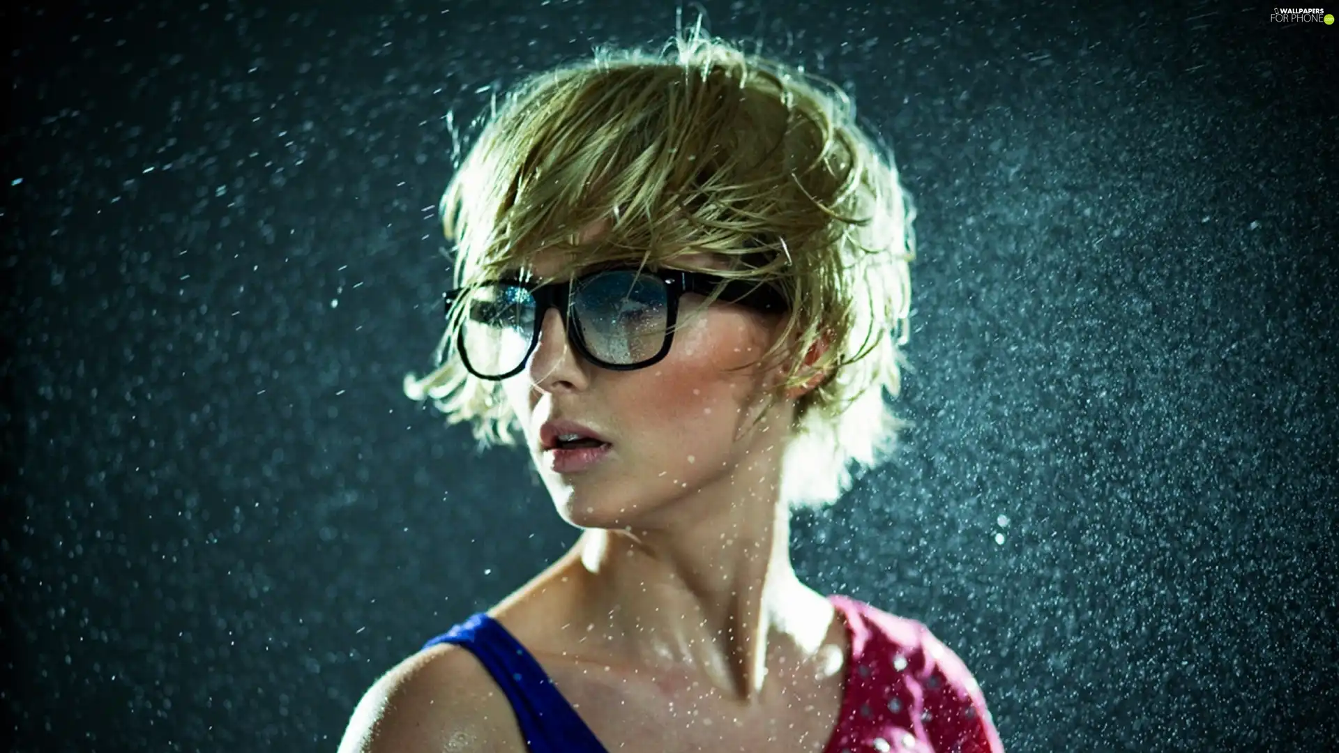 Women, Glasses, rapprochement, In The Rain