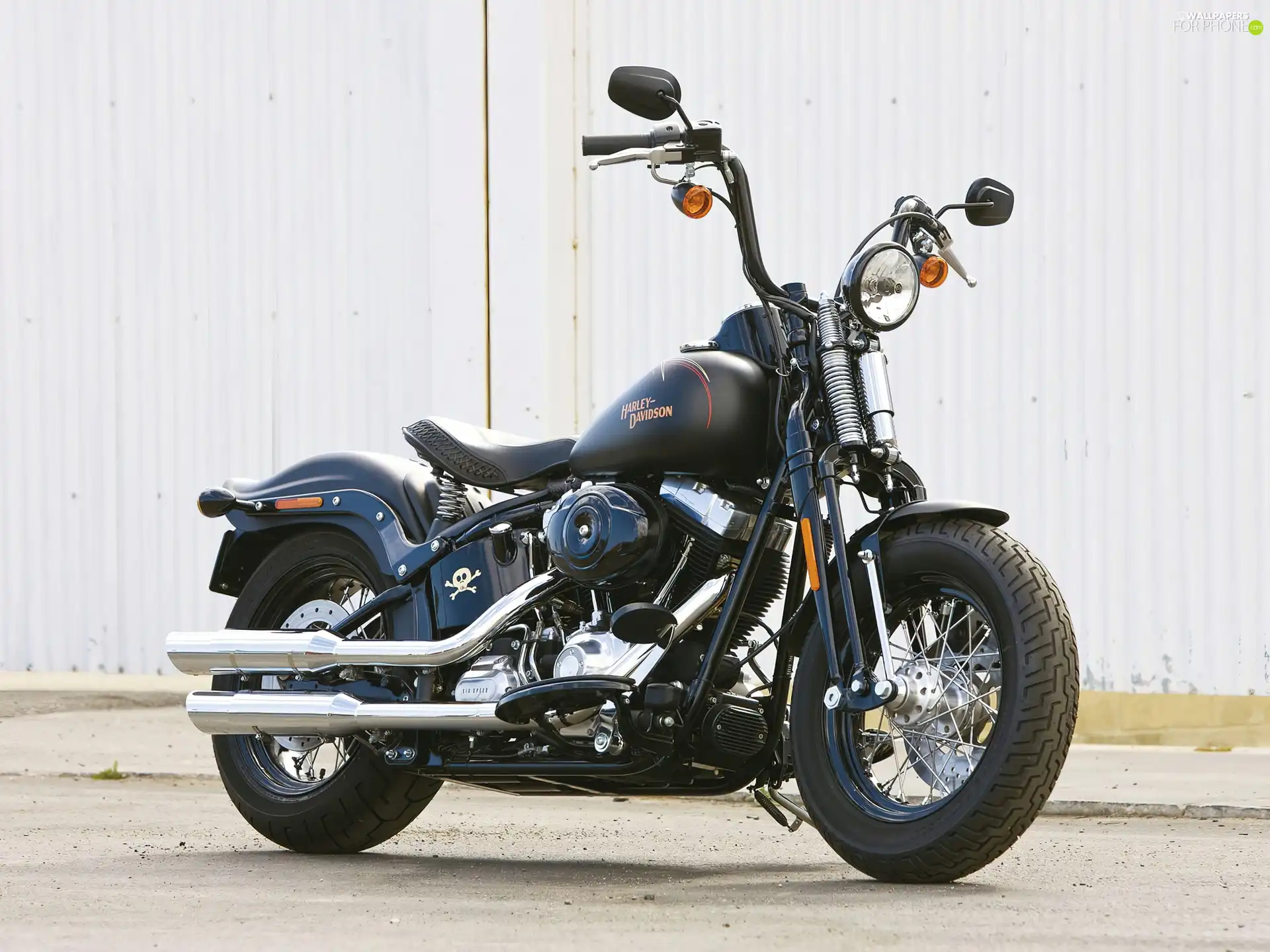 Harley Davidson Softail Cross Bo, Retro