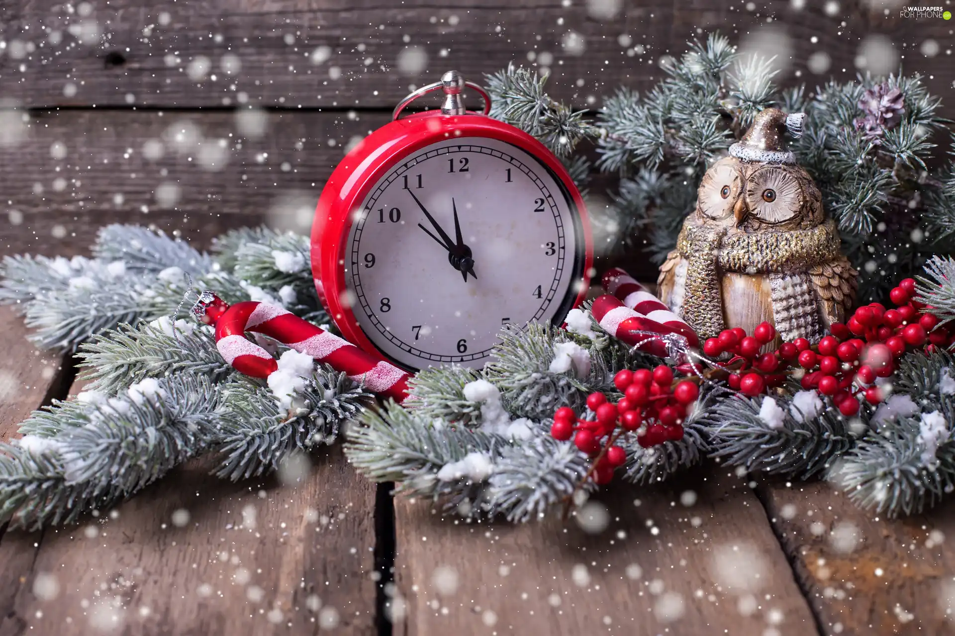 Wooden, owl, composition, Christmas, alarm clock