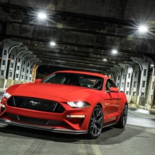 Ford Mustang GT, 2018