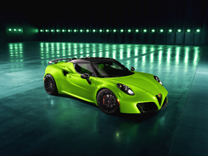 Two-seater, Green, Alfa Romeo 4C