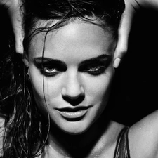 brunette, Tove Lo, Black and white, songster