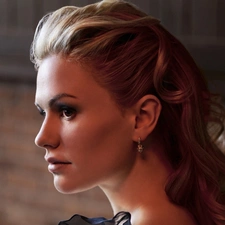 Anna Paquin