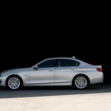 Left, BMW 5 Series F10, shadow, side