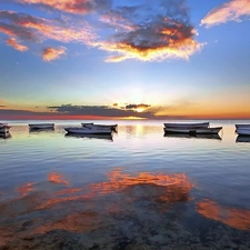 west, water, boats, sun