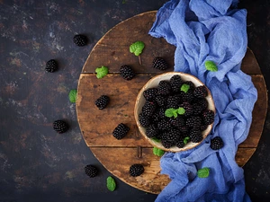 blackberries, stuff, boarding, bowl