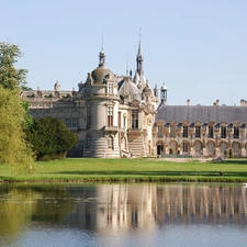 Pond - car, France, Castle