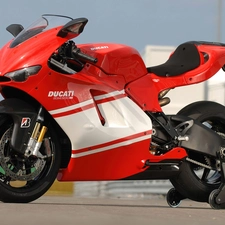 Ducati Desmosedici RR