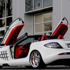 White, raised, Doors, Mercedes SLR