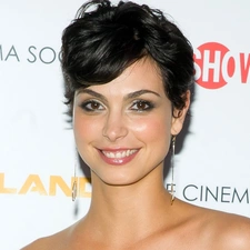 Morena Baccarin, Smile, ear-ring, face