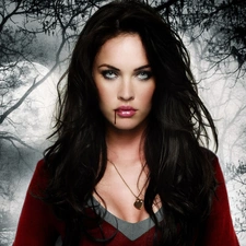 Megan Fox, medallion, forest, Vampire