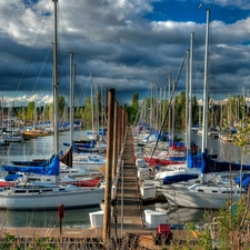 Keja, Yachts, Harbour