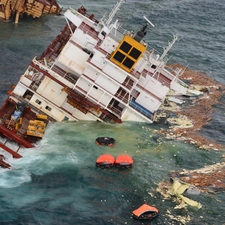 sinking, cargo, Launches, Ship