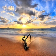 sea, Lod on the beach, clouds, Beaches