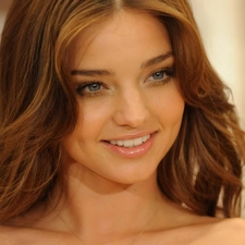 Miranda Kerr, face