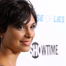 face, smiling, Morena Baccarin