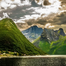 Mountains, lake, clouds