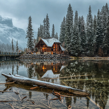 viewes, Yoho National Park, Mountains, bridges, house, Canada, Emerald Lake, clouds, forest, trees