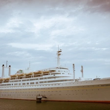 Passanger ship, rotterdam