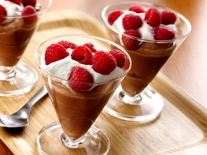 Raspberries, pudding, chocolate