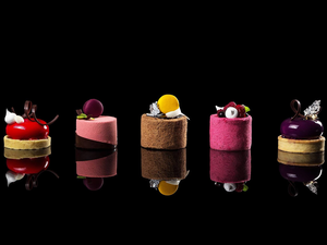 Cookies, reflection, Dark Background, Mini