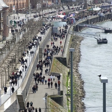 Dusseldorf, along, Rhine, promenade