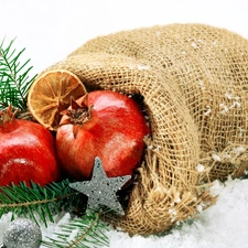 grenades, Twigs, snow, Christmas
