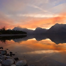 Colter Bay, west, sun