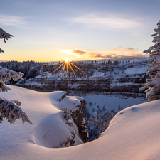 snow, Neuchatel Canton, rays of the Sun, winter, Switzerland, rocks, Spruces