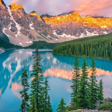 Province of Alberta, Canada, Banff National Park, illuminated, trees, viewes, Mountains, Lake Moraine, peaks