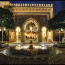 Hotel hall, trees, viewes, fountain