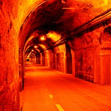 Way, Floodlit, tunnel