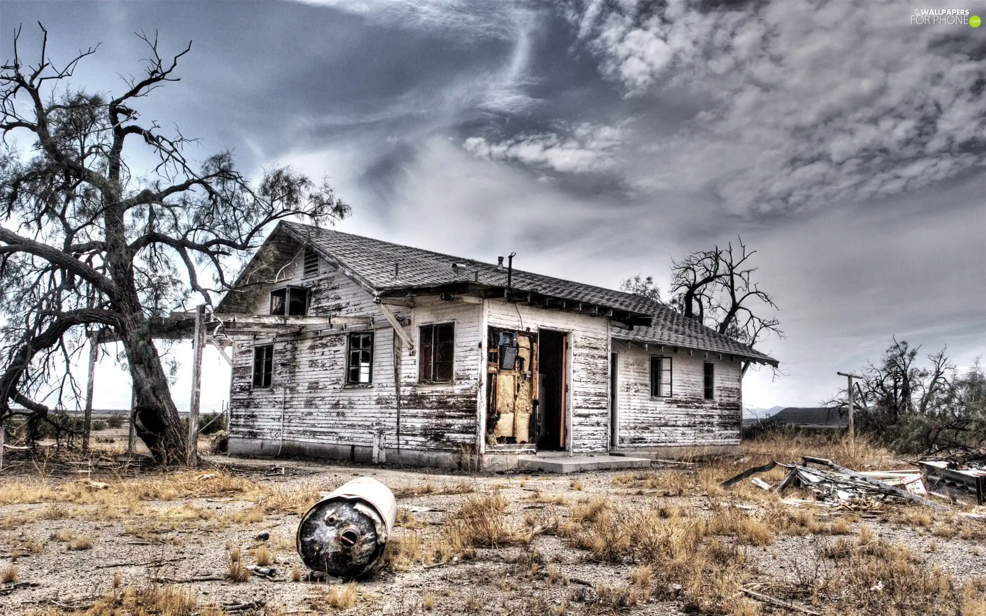 house, Old car, abandoned