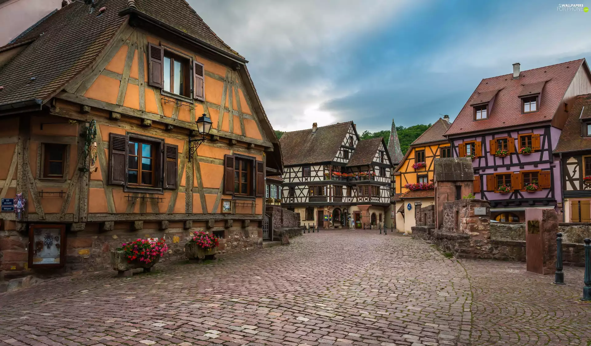 Houses, Kaysersberg, France, alley