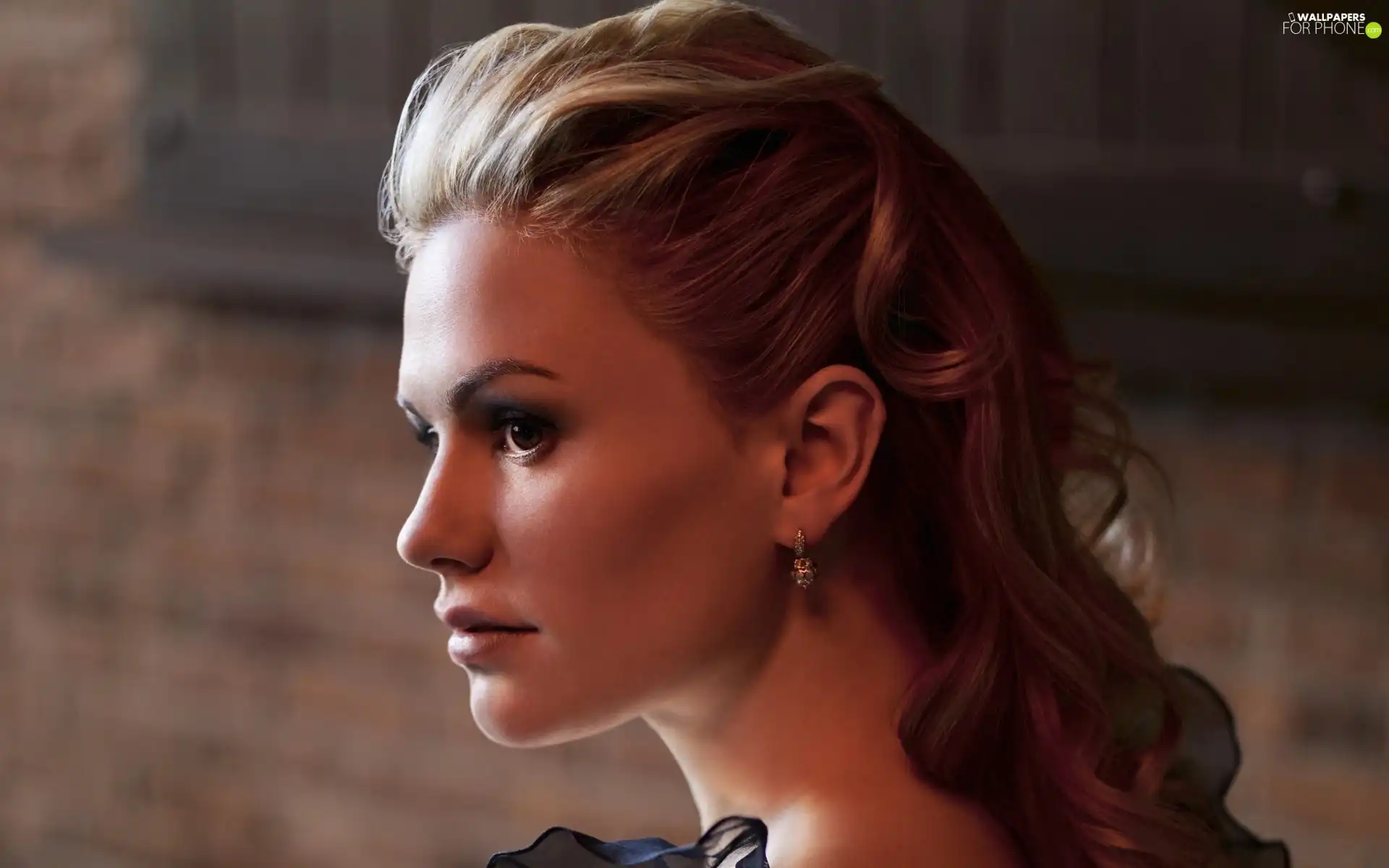 Anna Paquin