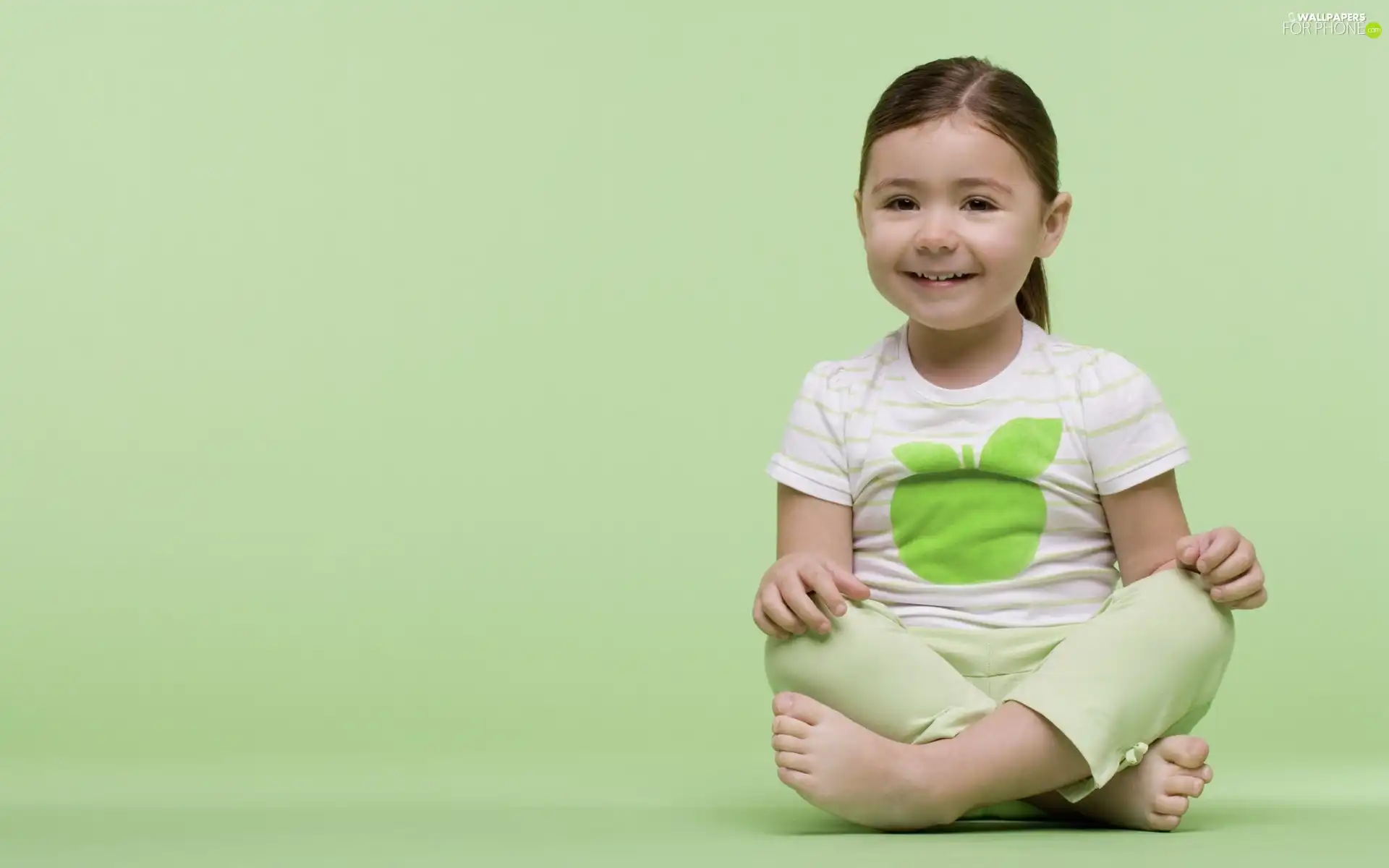 smiling, Shirt, Apple, girl