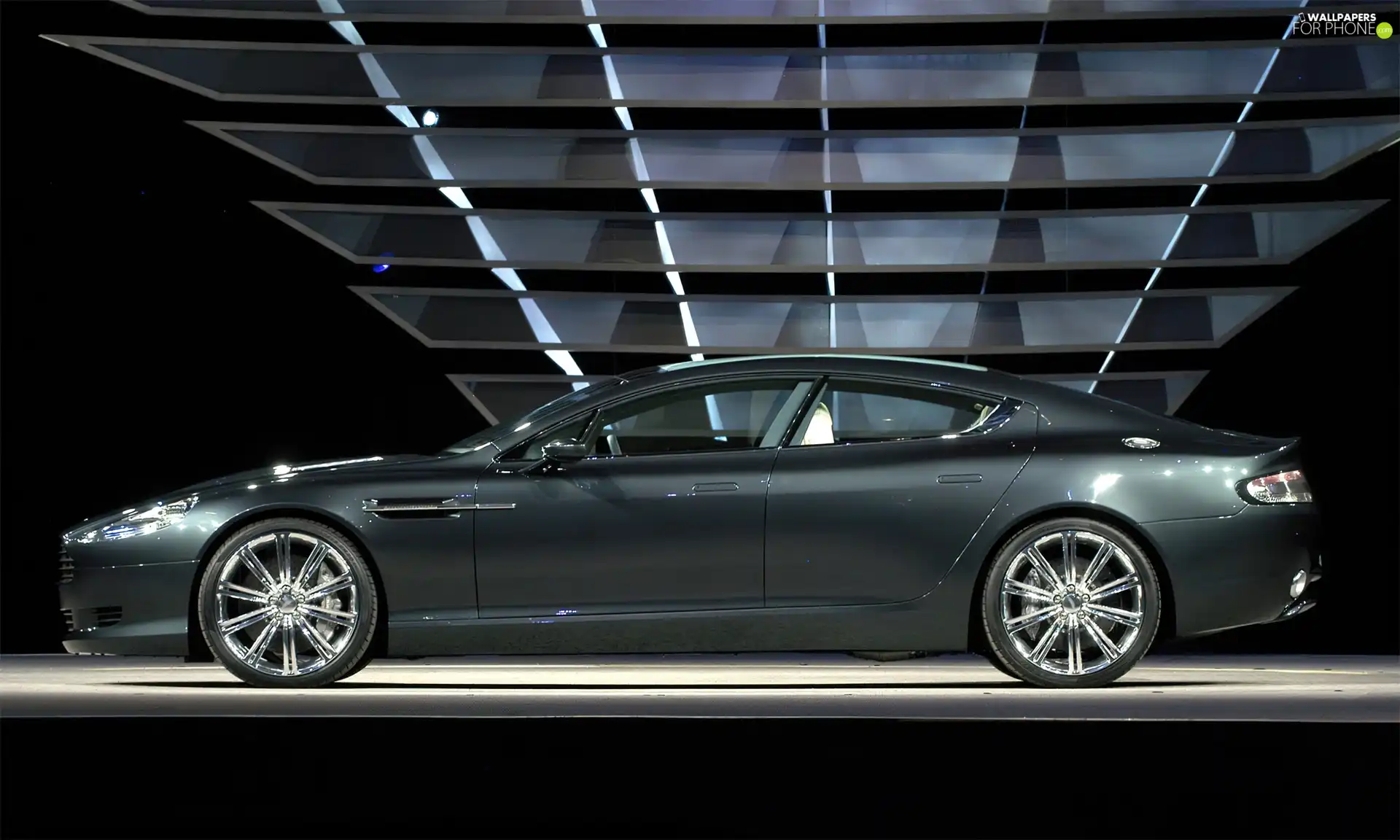 @, side, Aston Martin Rapide