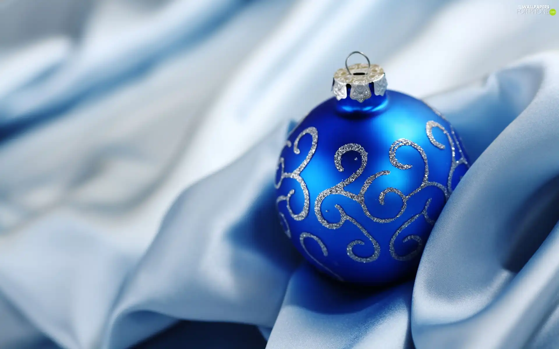 Blue, bauble