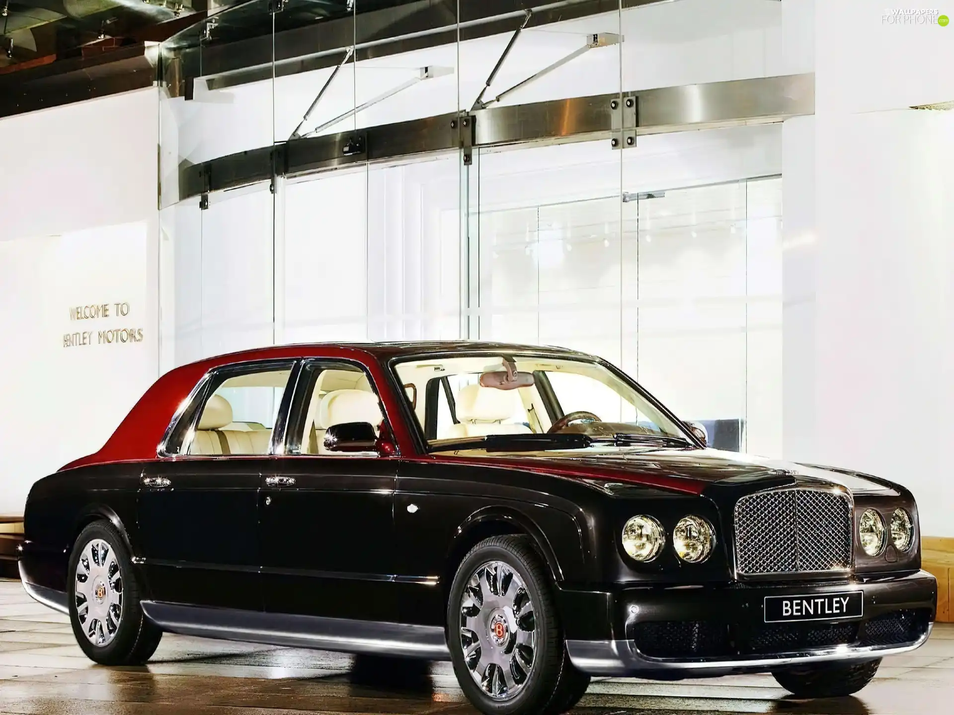 Bentley Arnage, saloon