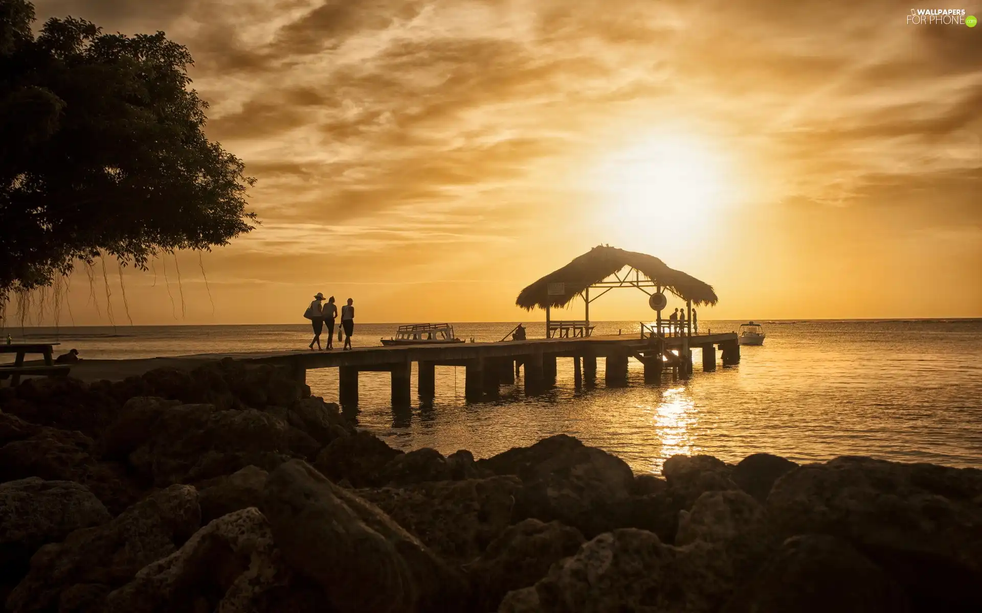 Boats, rocks, Platform, Tourists, sea