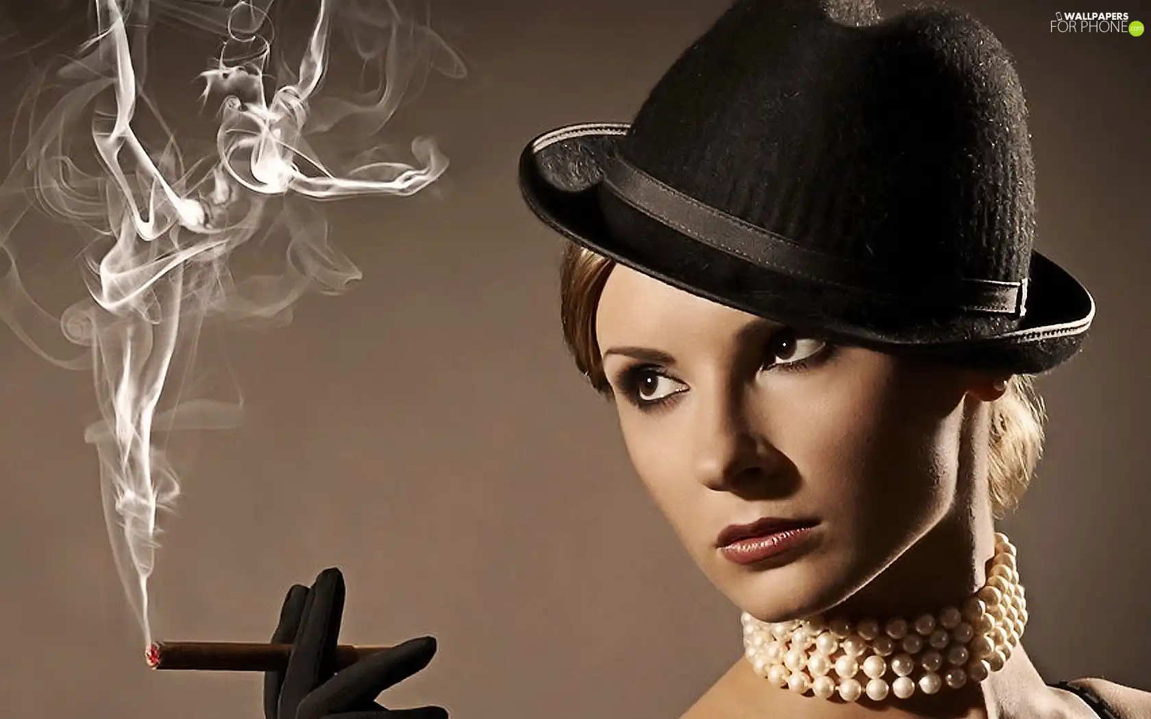 Women, cigar