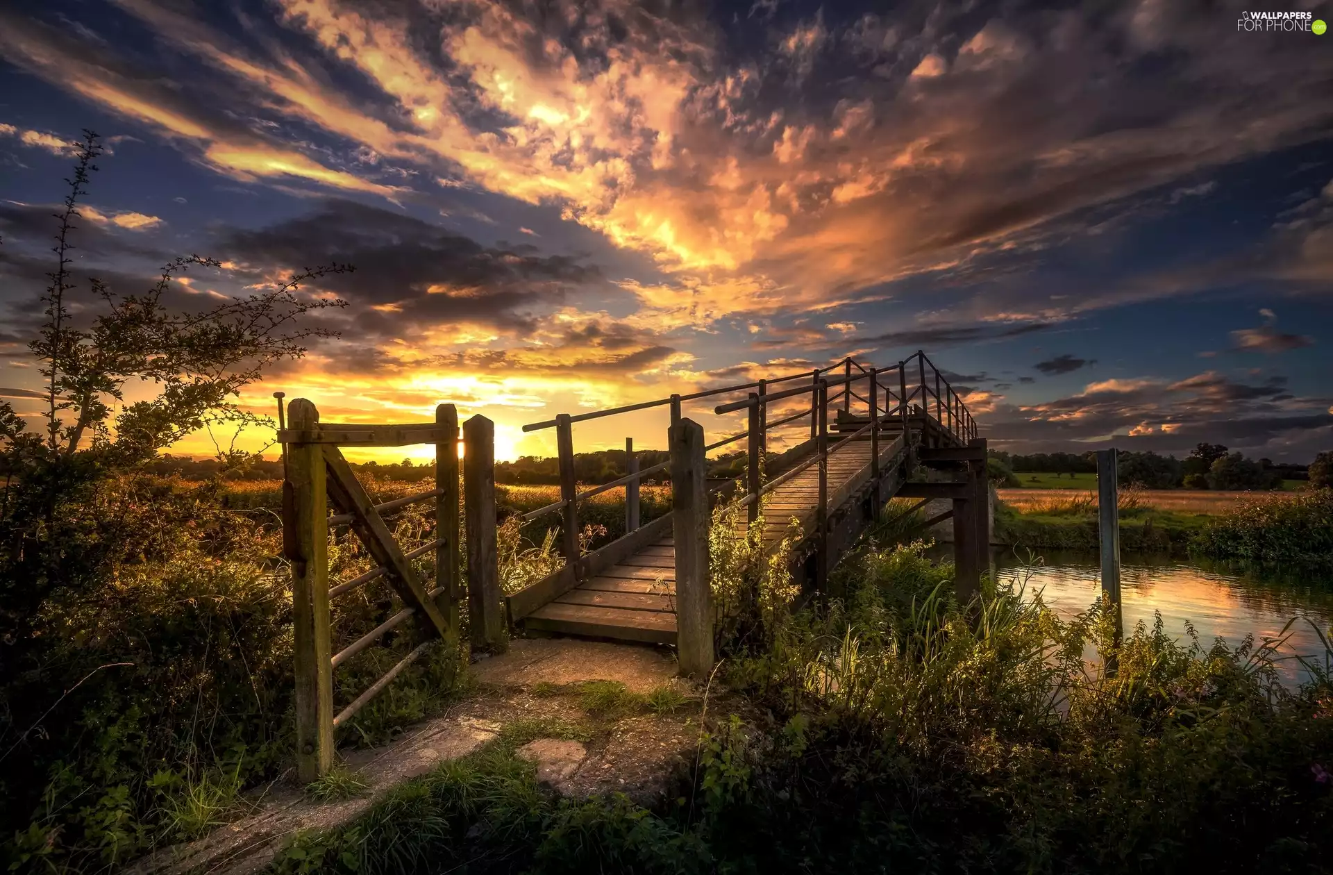 Village Wadenhoe, Nene River, clouds, wooden, Great Sunsets, Northamptonshire County, England, bridge