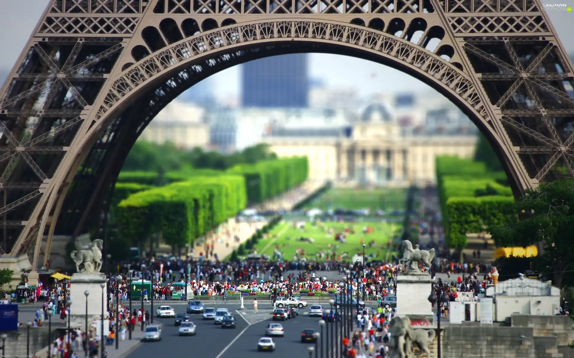 Tourists, Paris, Eiffla Tower