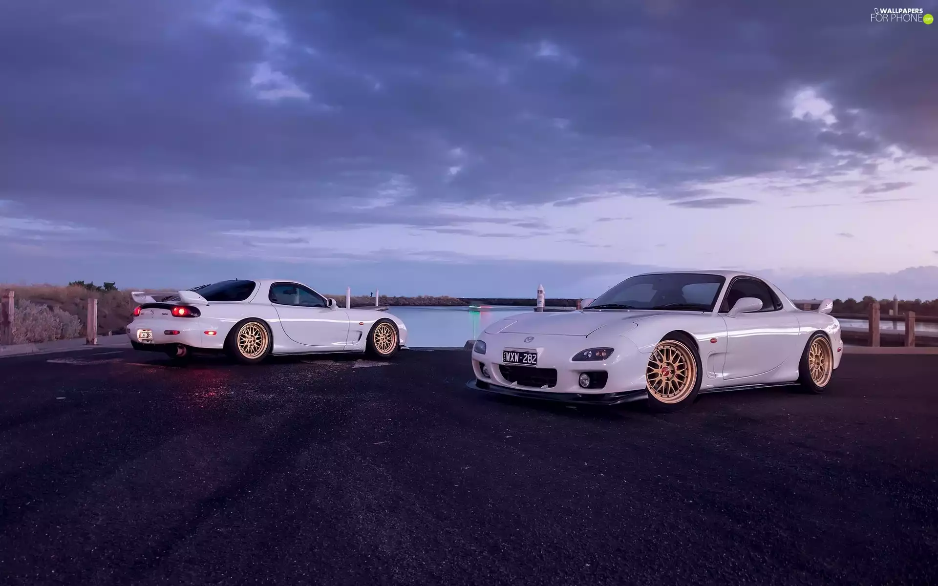 Mazda RX-7 FD, Two cars, cars