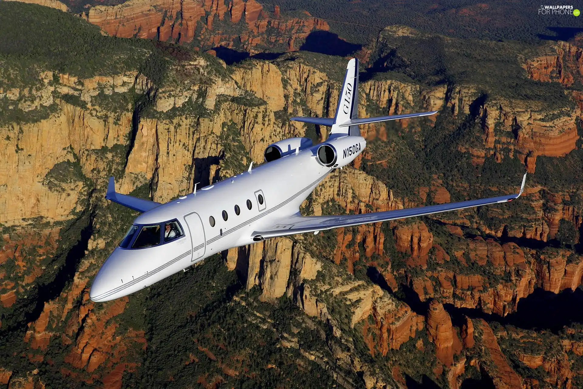 GulfStream G-150, flight
