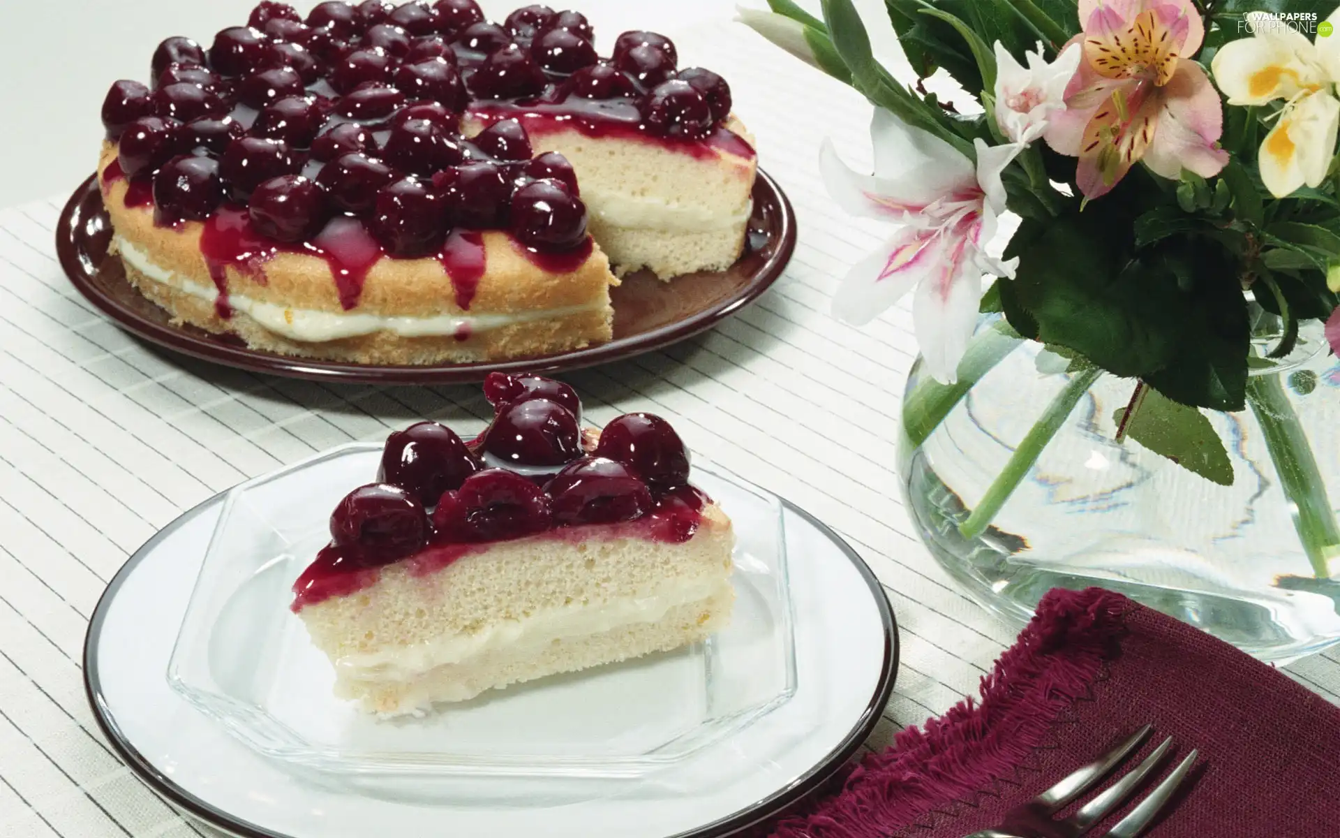 Flowers, cake, cherries