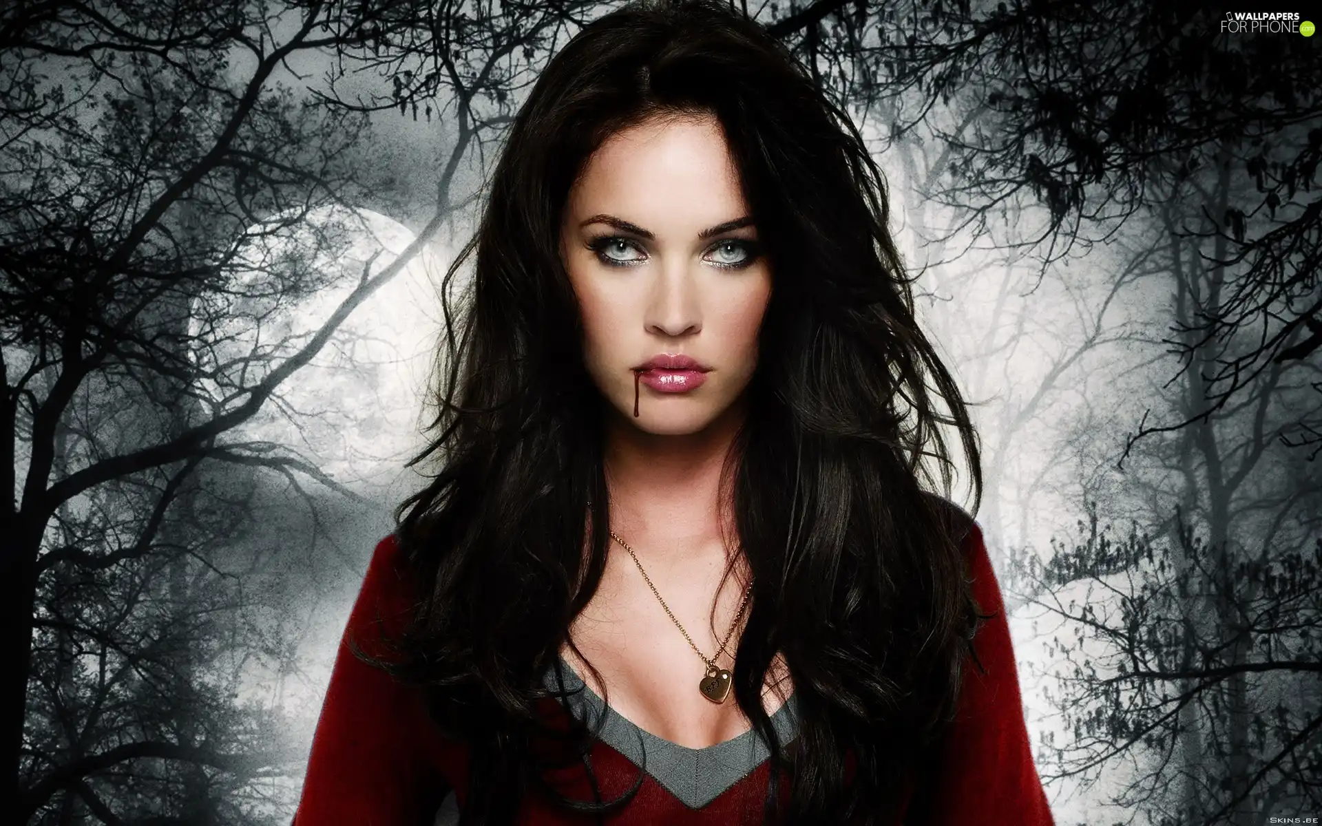 Megan Fox, medallion, forest, Vampire